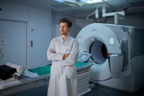 Intelligente Dialogsysteme: Früherkennung interner Bedrohungen durch KI